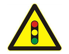 河南道路划线施工厂家分享信号灯为何是红黄绿色
