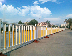 河南道路交通设施公司介绍交通护栏的保养